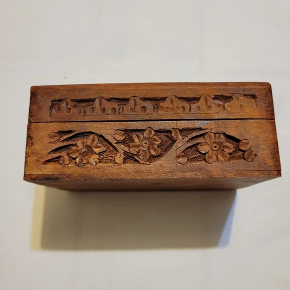 VINTAGE WOOD TREASURE STASH TRINKET JEWELRY BOX - Picture 5 of 5